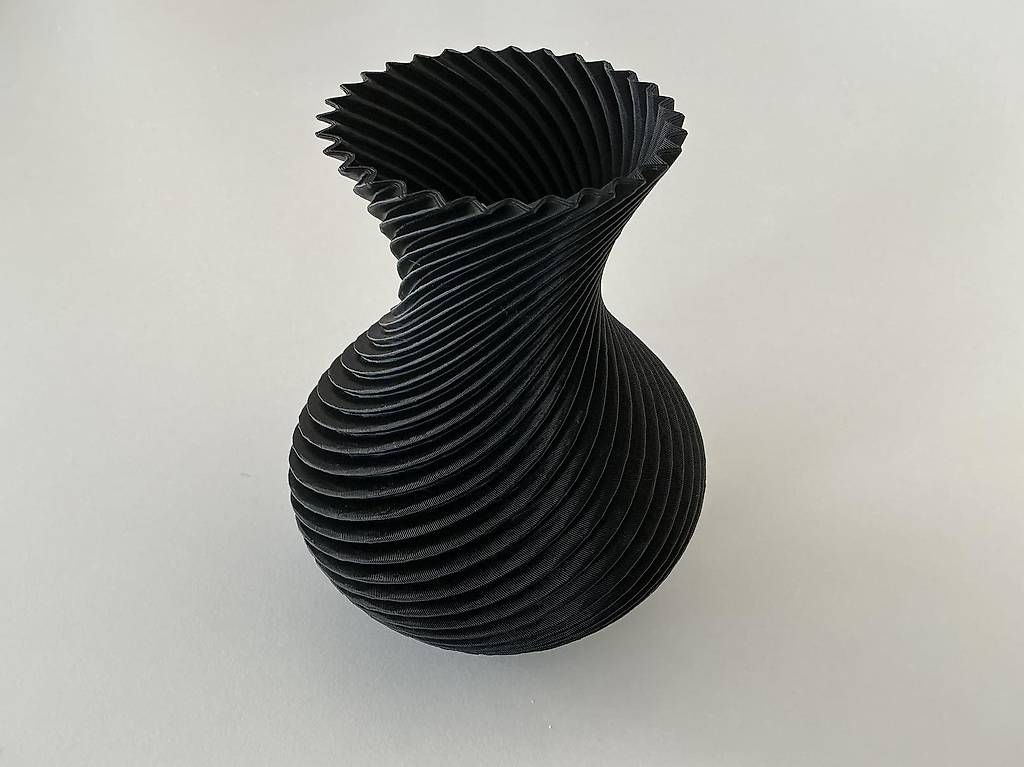 Vasi & Recipienti: Moderne personalisierbare Spiralvase – Usato da Basel venduto da giacomo_taddei 3