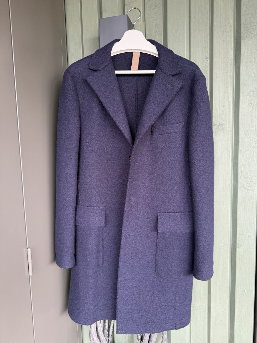 Eleventy Cappotti: Eleventy Mantel Navy Grösse 50 – Nuovo (secondo la descrizione) da Nänikon venduto da Daniel_Ousn