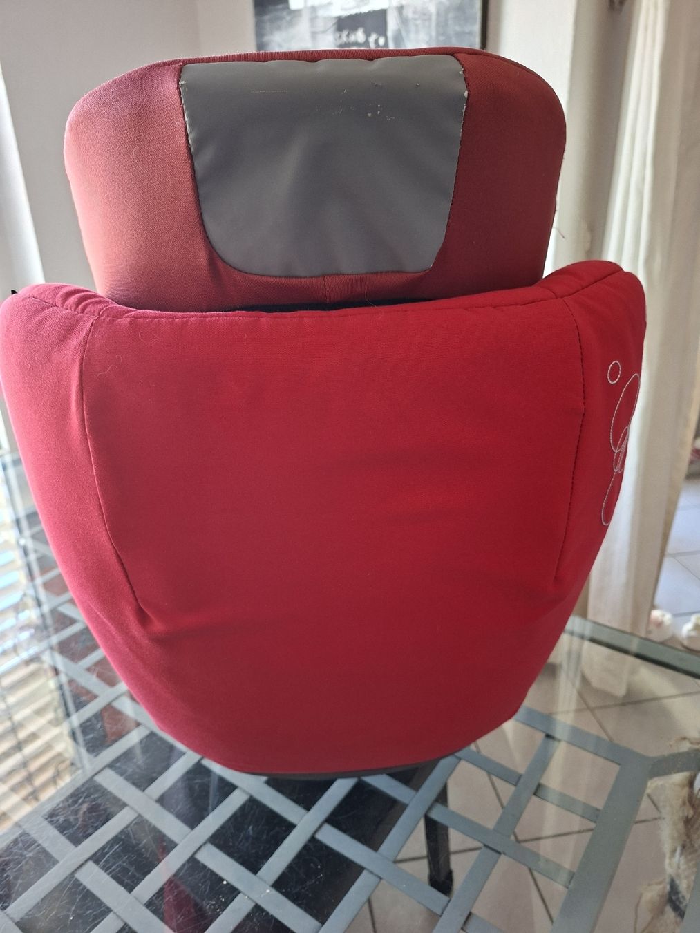 Maxi-Cosi Sièges auto: Maxicosi Kleinkindersitzt mit Isofix – D'occasion à Aeschi SO par Vali-dalli 2
