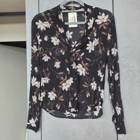 🐸 NILE VISKOSE BLUSE XS BLUMENMUSTER NEU LUFTIG LEICHT