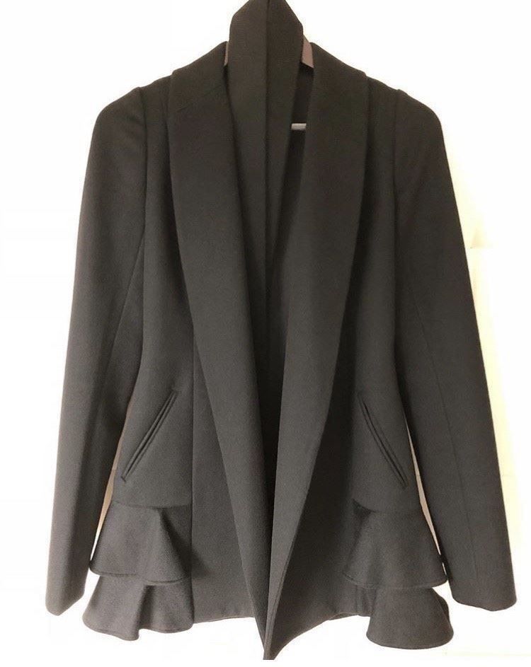 Cappotti: Jasmine Di Milo 100% cashmere coat – Nuovo (secondo la descrizione) da Dallenwil venduto da ZD2019