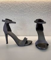 Sandalen Catwalk Riemchen Glitzer grau Absatzschuhe neu