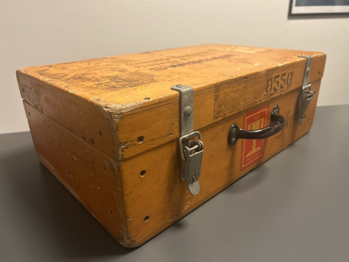 Swissair Valigie: Swissair Reusable Container – Usato da kloten venduto da Sgana 1