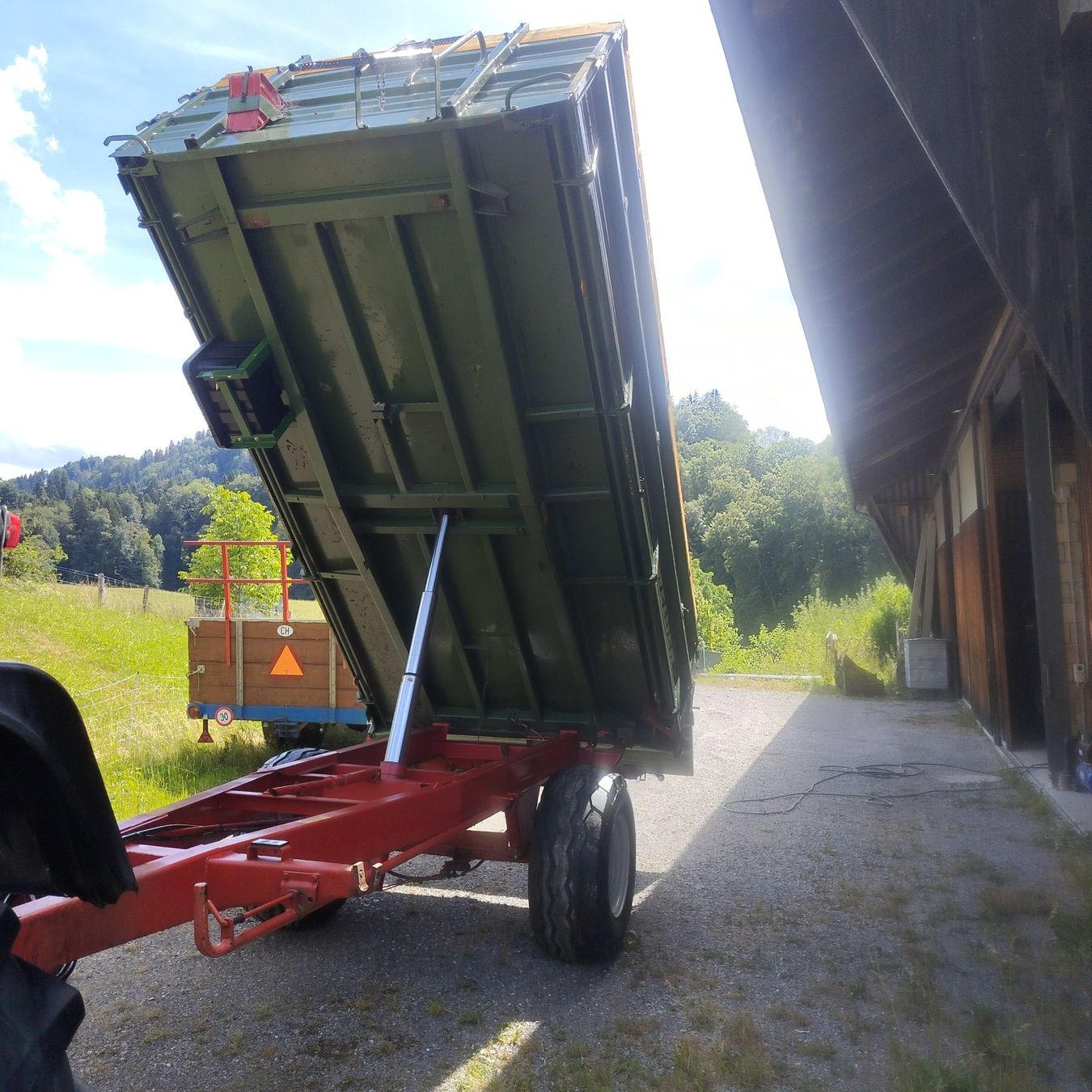 Autoribaltabili: 3 Seiten Kipper – Usato da Herisau venduto da kobiza 4