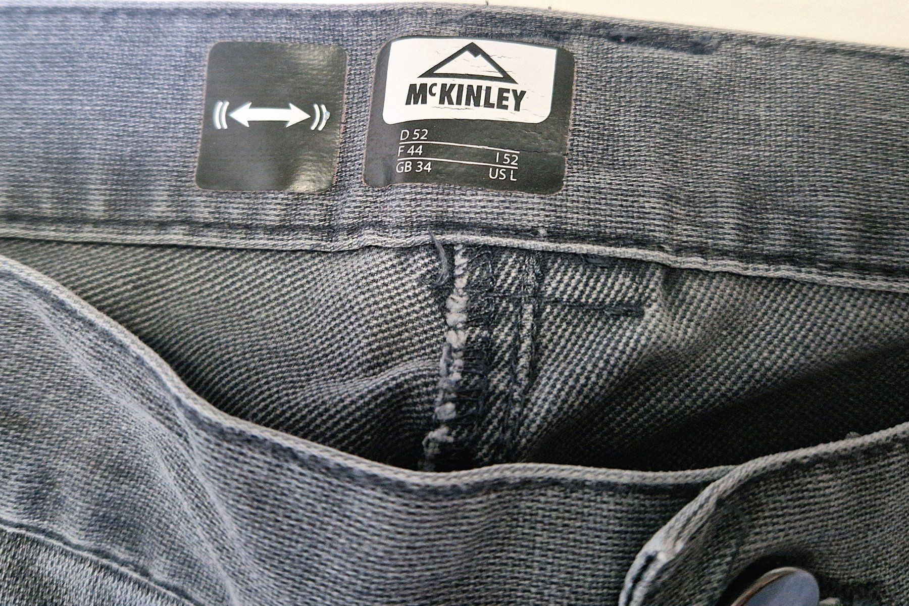 Mckinley Pantaloni: MCKINLEY Graue Wanderhose Grösse 52 – Usato da Zollikofen venduto da Restwert_Zollikofen 3