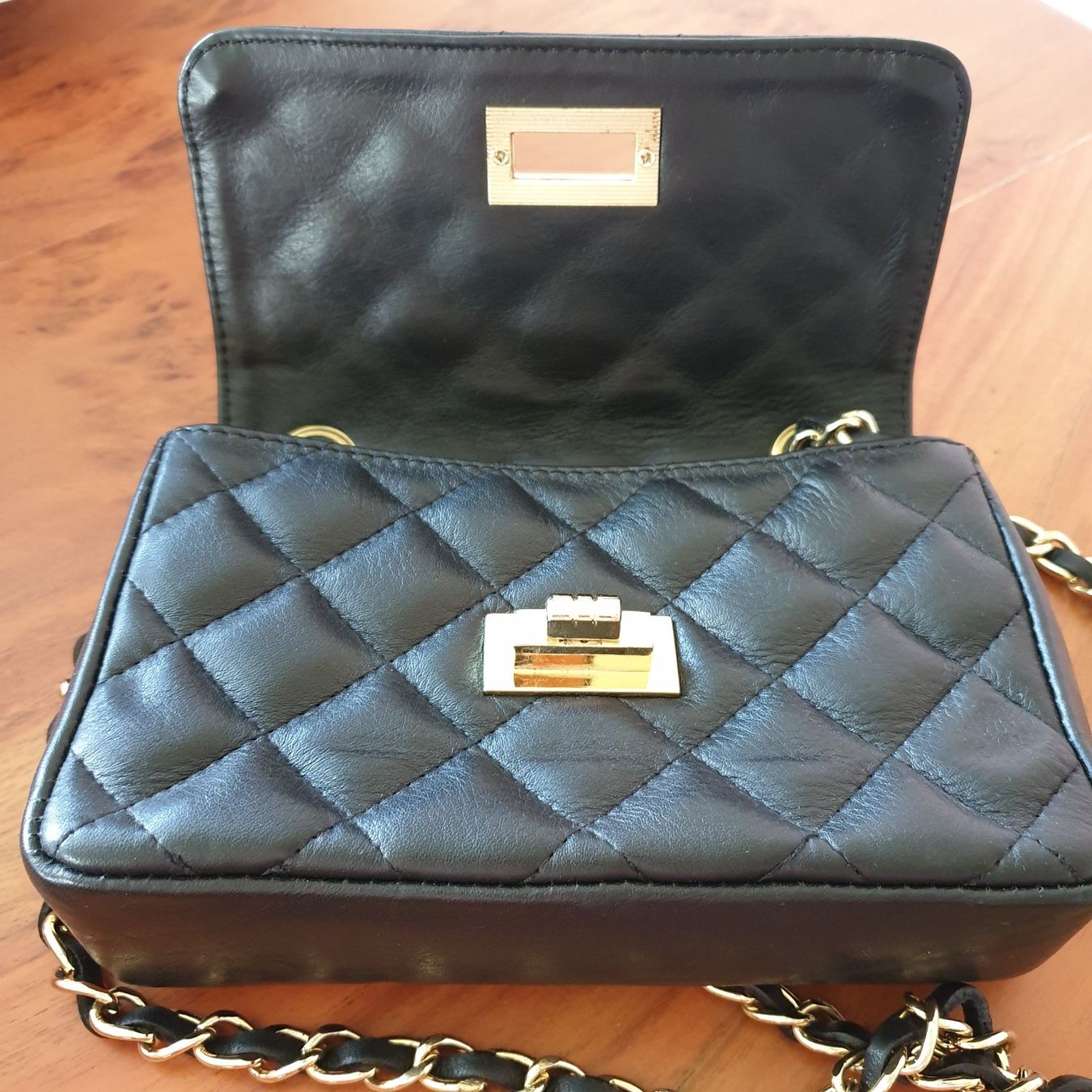 Borse da donna: Stepptasche schwarz/gold, Echtleder – Nuovo (secondo la descrizione) da Neuendorf venduto da DeSiriA 4