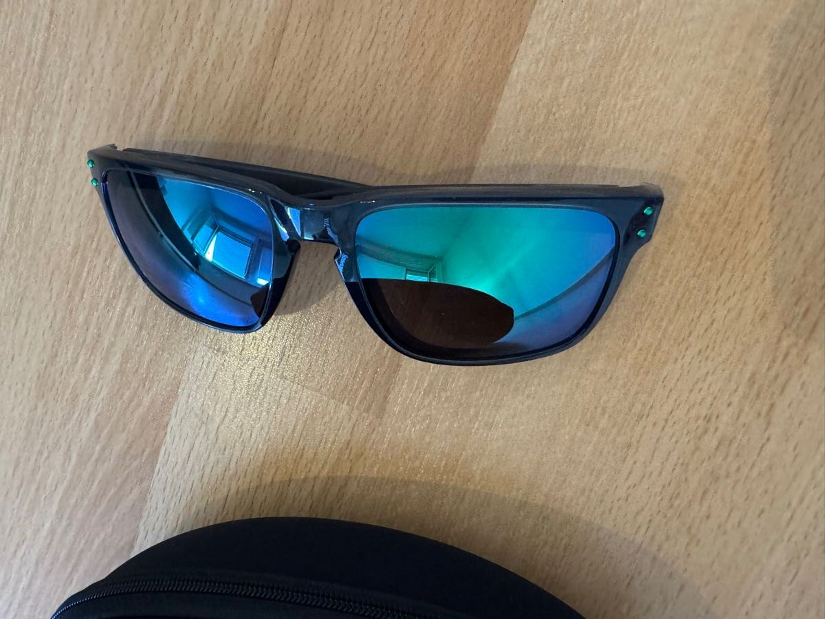 Oakley Brillen & Gläser: Oakley Holbrook XL – Gebraucht aus Buchrain von Jasikistler 2
