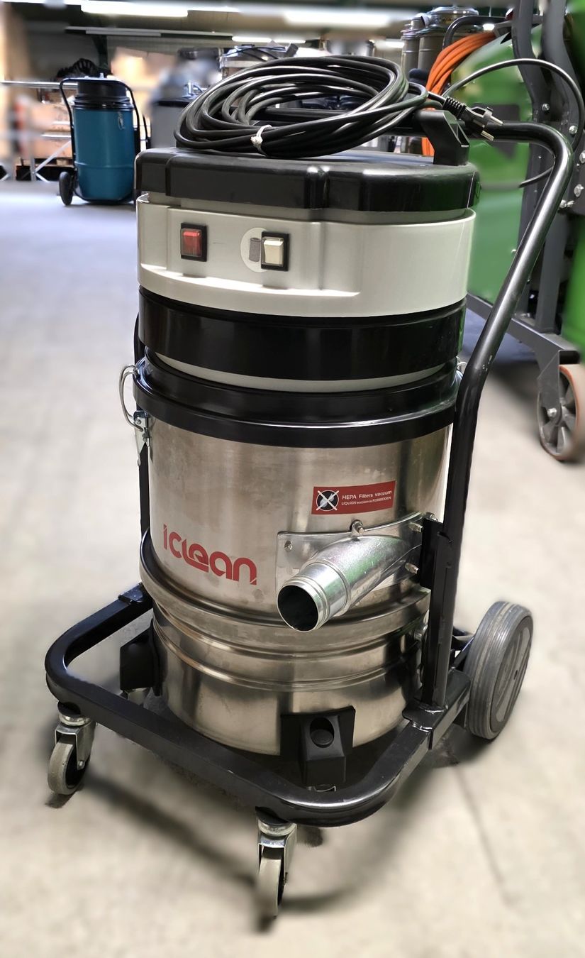 Staubsauger & Zubehör: Occasion Industriesauger SE 220 ICLEAN – Gebraucht aus Weite von SEWEITE76