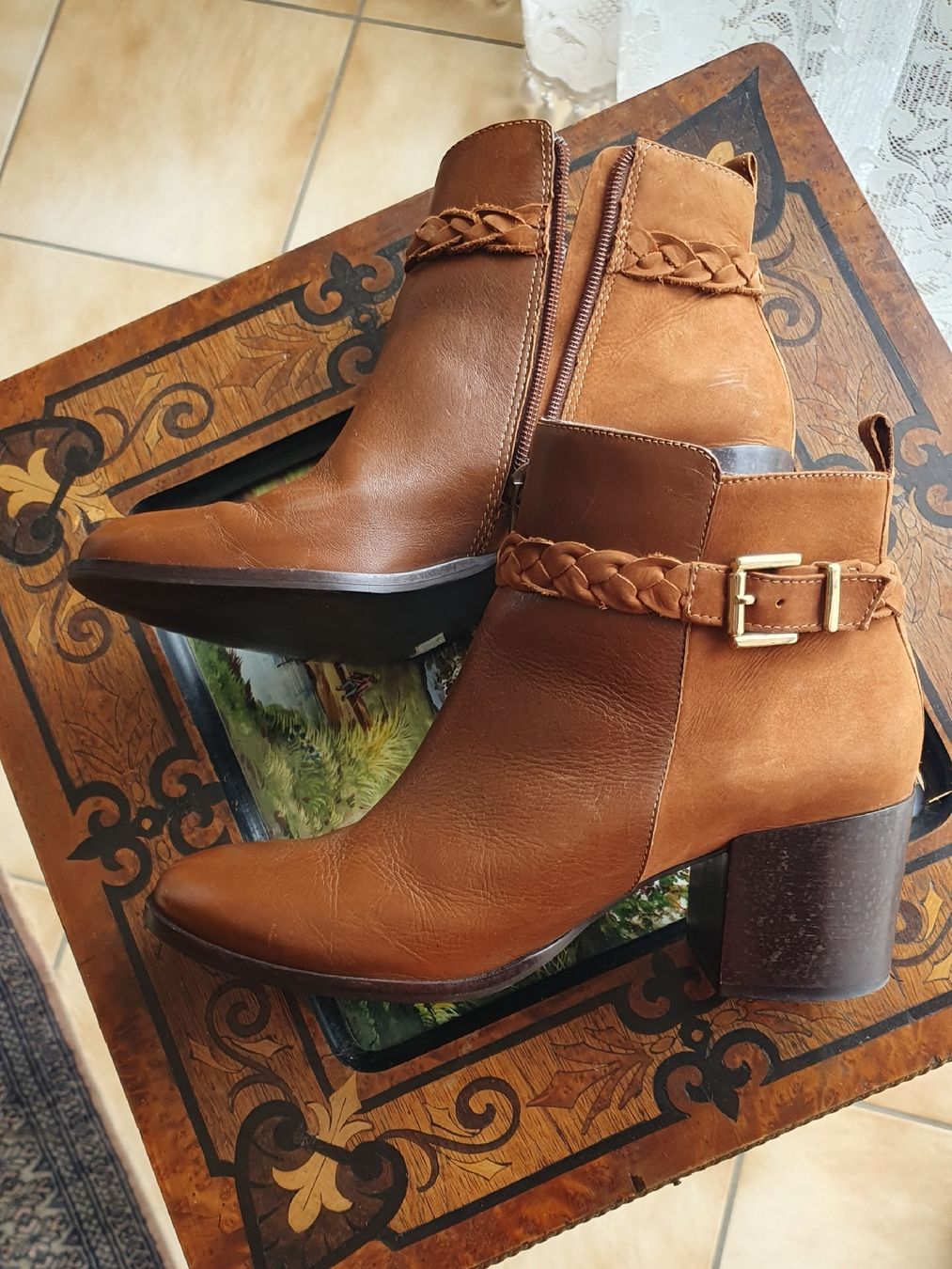 Scarpe da donna: San Marina cuir 40 – Usato da Erde venduto da zakleblanc 1