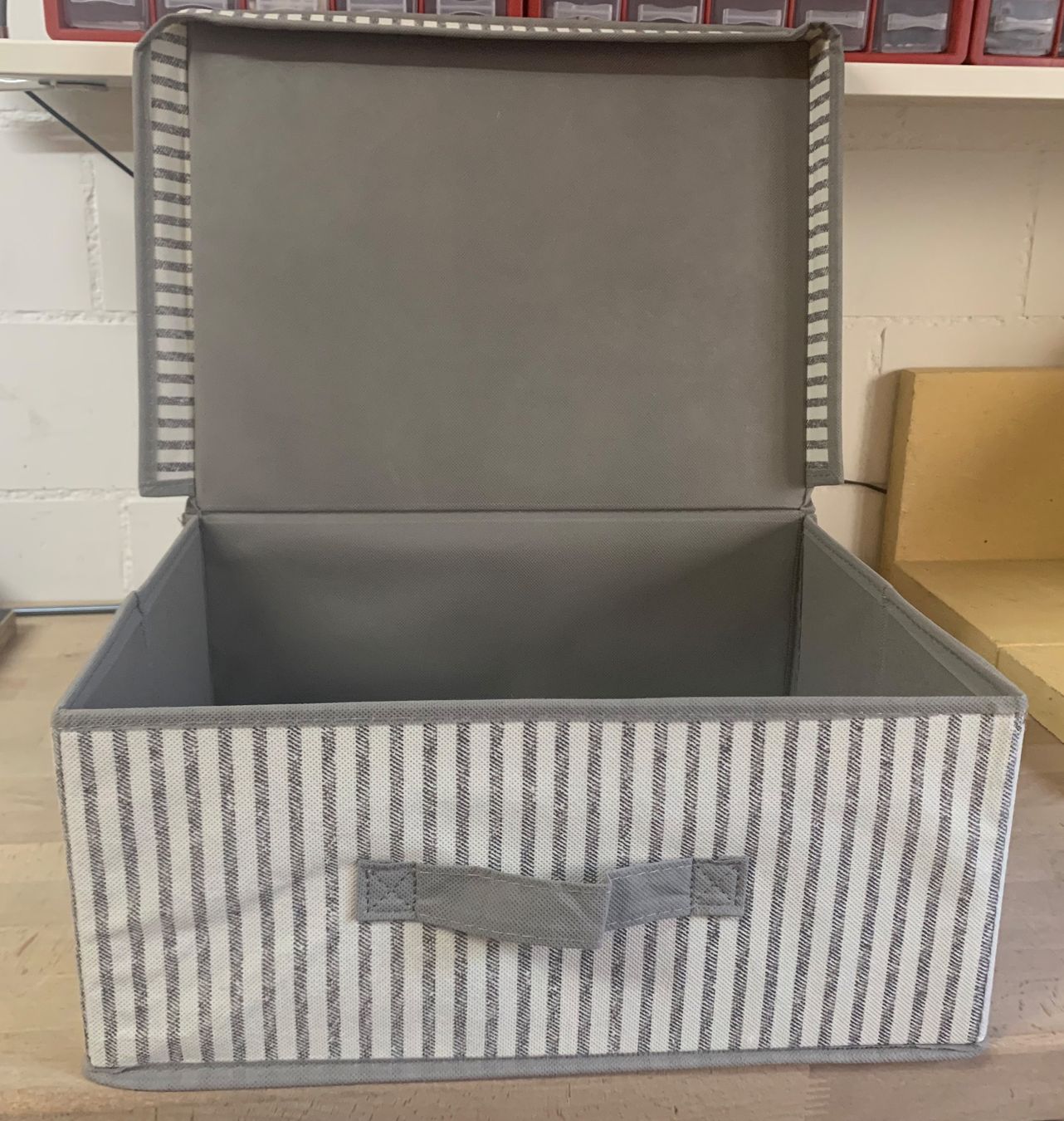 Altro in Decorazioni & Accessori: Aufbewahrungsbox – Usato da Wetzikon ZH venduto da hypebeast 2