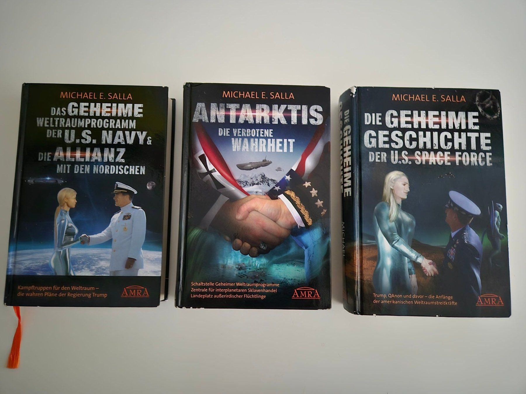 Livres: Bücher-Set Michael E. Salla - Geheime Weltraumprogramme – D'occasion à Langenthal par Camelstar