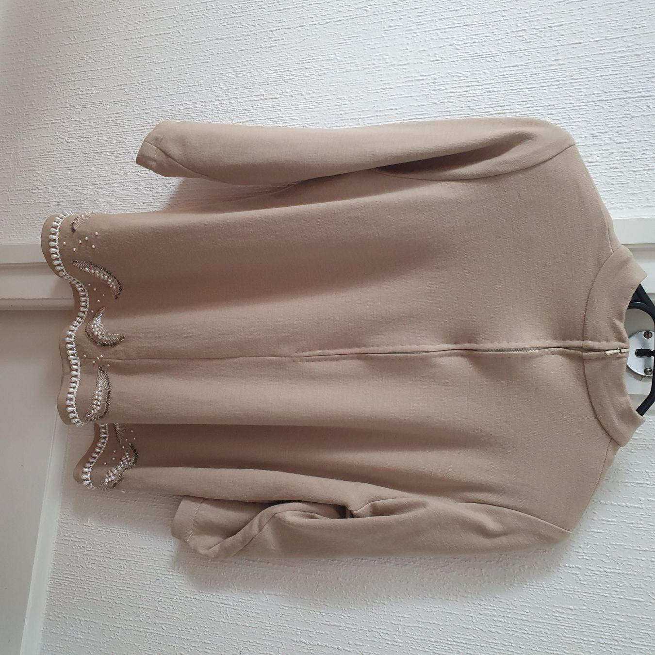 Maglioni & Felpe: Jolies Pull  dame deux en un beige taiile 38 – Usato da Prilly venduto da RoDyRe 3