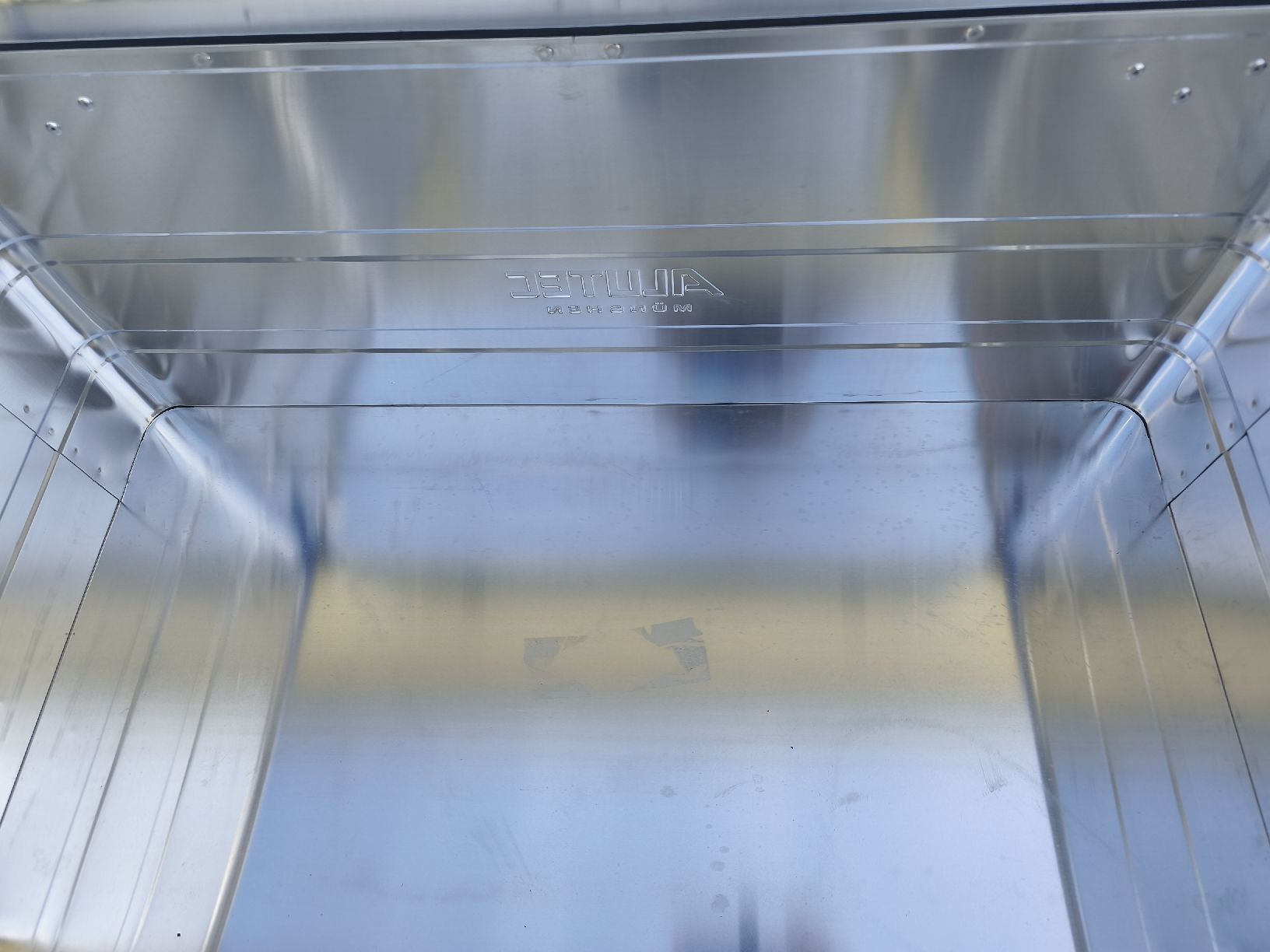 Casse di trasporto: Alu Box NEU Gross – Nuovo e nell'imballaggio originale da Recherswil venduto da Sruscha58 2