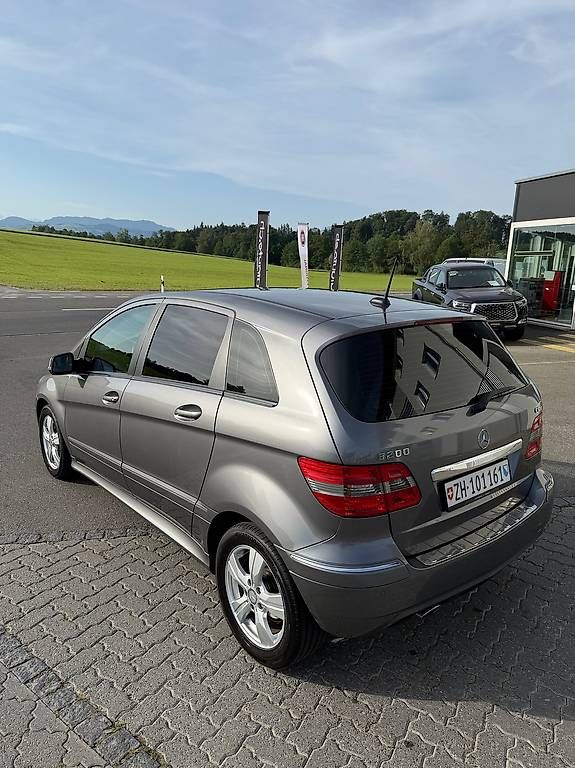 Automobili: Mercedes-Benz B200 CDI – Usato da Mettmenstetten venduto da branimir81 1