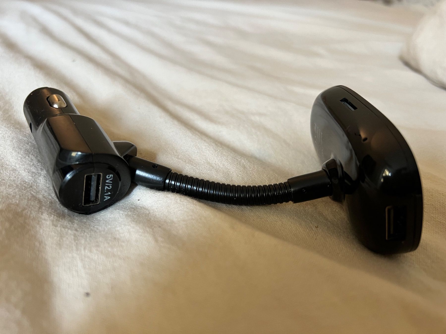 Unità & Adattatore: Bluetooth FM Transmitter fürs Auto, Top! – Usato da Zürich venduto da anna-anna123 2