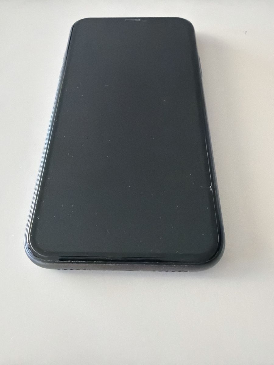 Apple Portables: Makelloses iPhone 11 64GB, black – D'occasion à Risch par Matze13