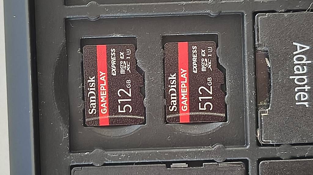 Speicherkarten: SANDISK Express
512 GB, microSD Express – Neu (gemäss Beschreibung) aus Schaffhausen von jos_2tqx