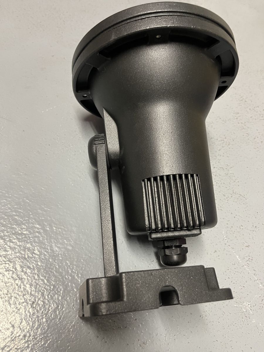 Lampen: Aussenlampe für Boden Montage oder Wand IP67 Schwarz – Neu und originalverpackt aus Münchenstein von pricehouse 2