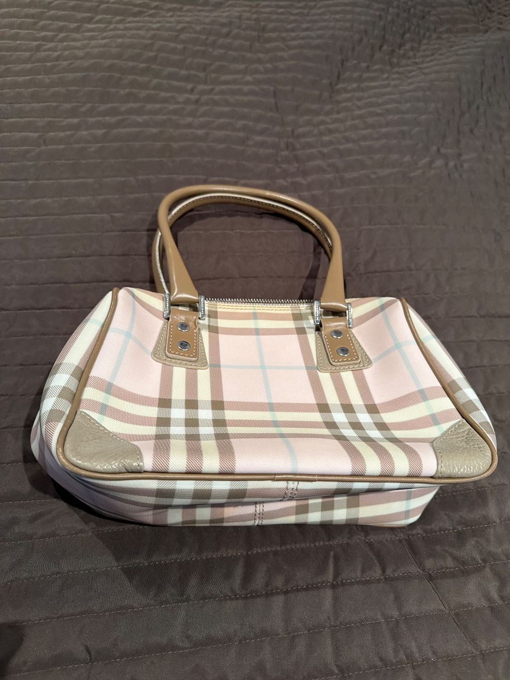 Burberry Taschen für Damen: Burberry Handtasche – Gebraucht aus Seengen von phismial