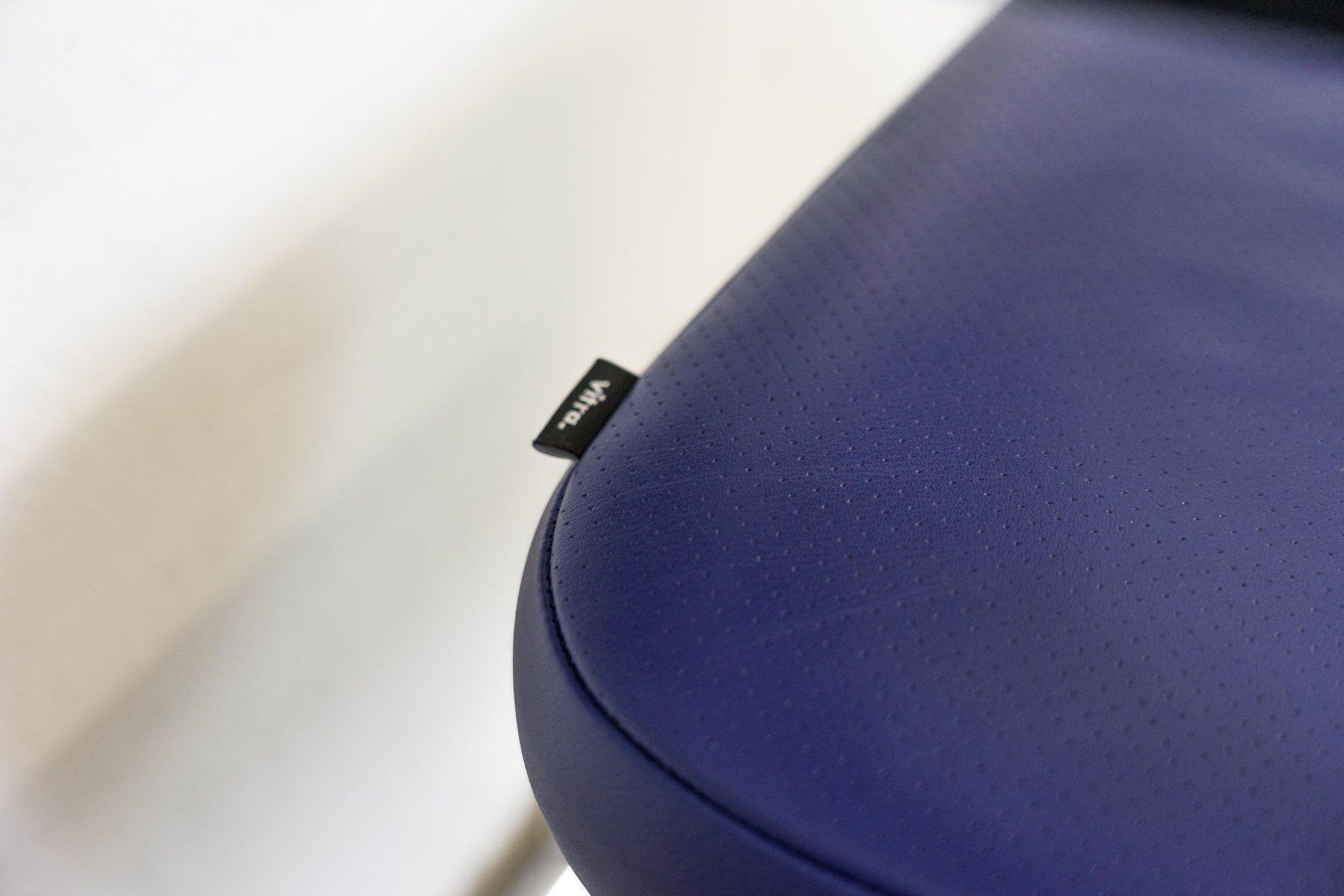Chaises: Vitra Visavis Freischwinger Leder Büro – D'occasion à Schaffhausen par Studio-Ara 5