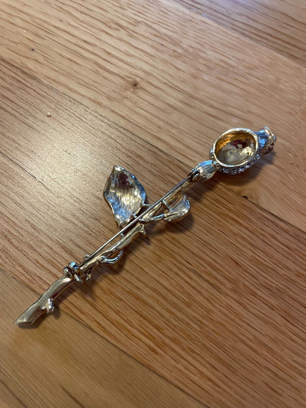 Broschen & Nadeln: Accessoire aus Jelmoly – Gebraucht aus Richterswil von IrynaL 1