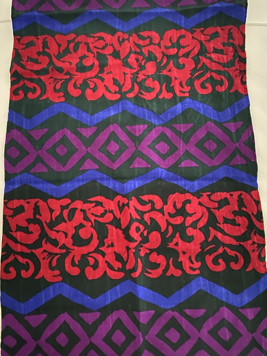Foulard & Sciarpe: Wolle Schal 🌸 – Usato da Opfikon venduto da Luis144 3