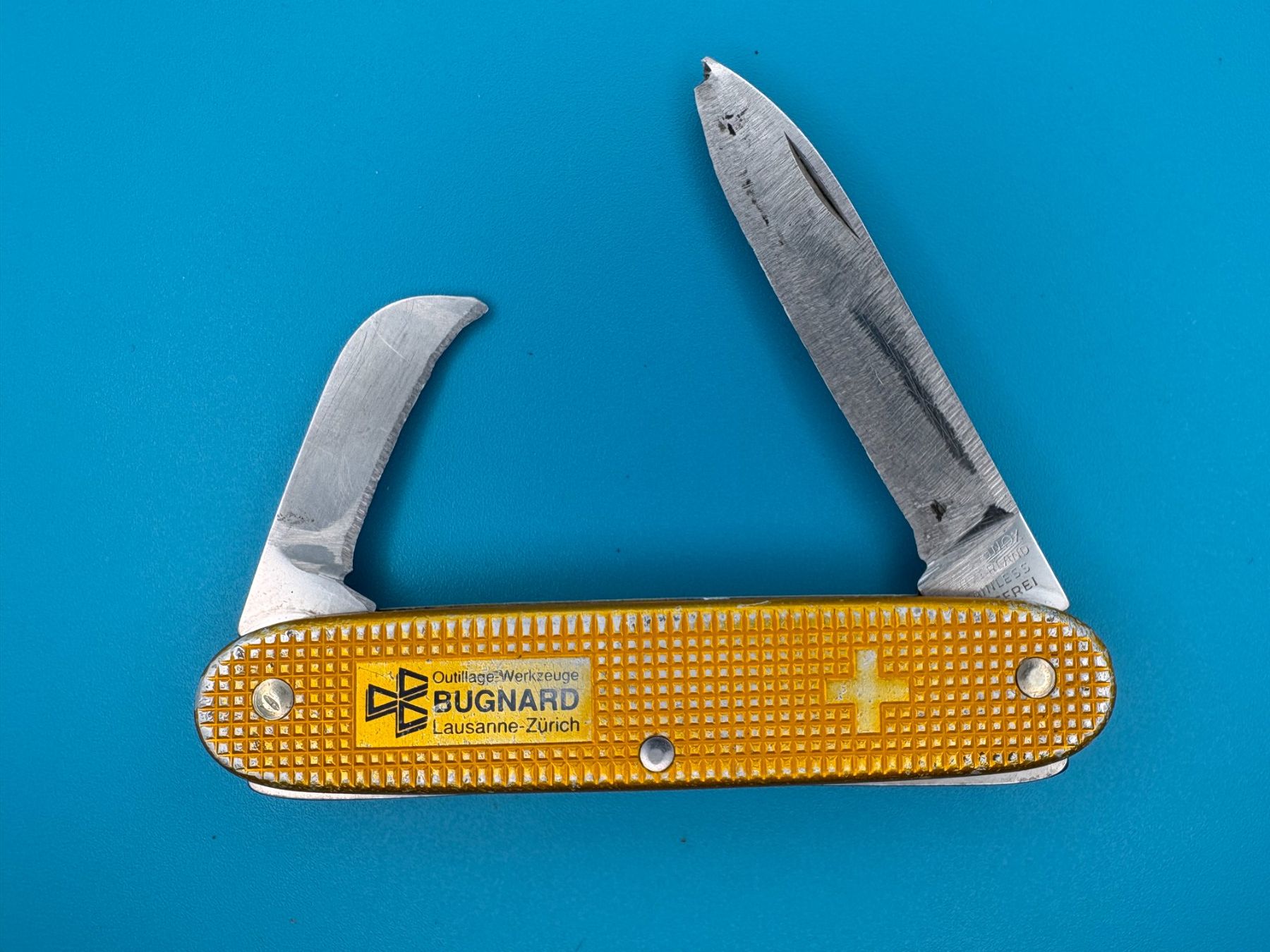 Victorinox Taschenmesser: Stark genutztes Bugnard Alox Victorinox – Gebraucht aus Elgg von Jo_Naj