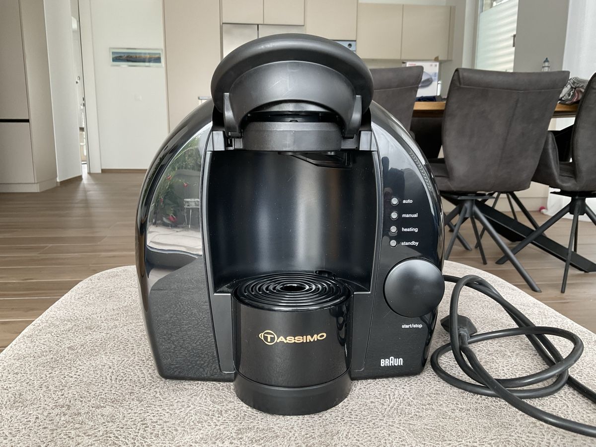 Braun Macchine per caffè & Macchine per espresso: Braun Tassimo Kaffeemaschine schwarz – Nuovo (secondo la descrizione) da Wolfwil venduto da cmu_rtt6