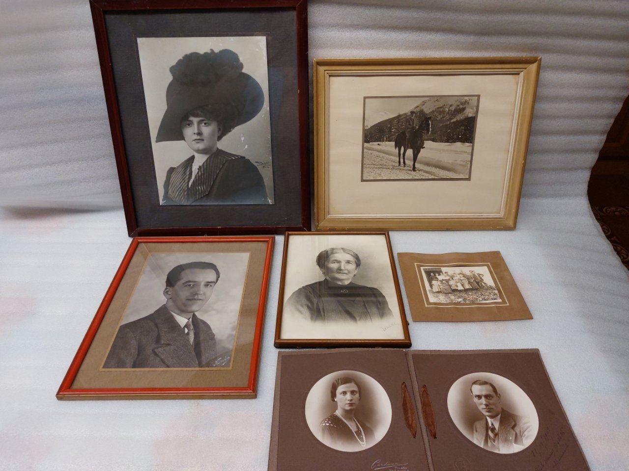 Posters & Illustrations: Paintings with photographs 1900 >>> – D'occasion à Pambio Noranco par TREBORLOP