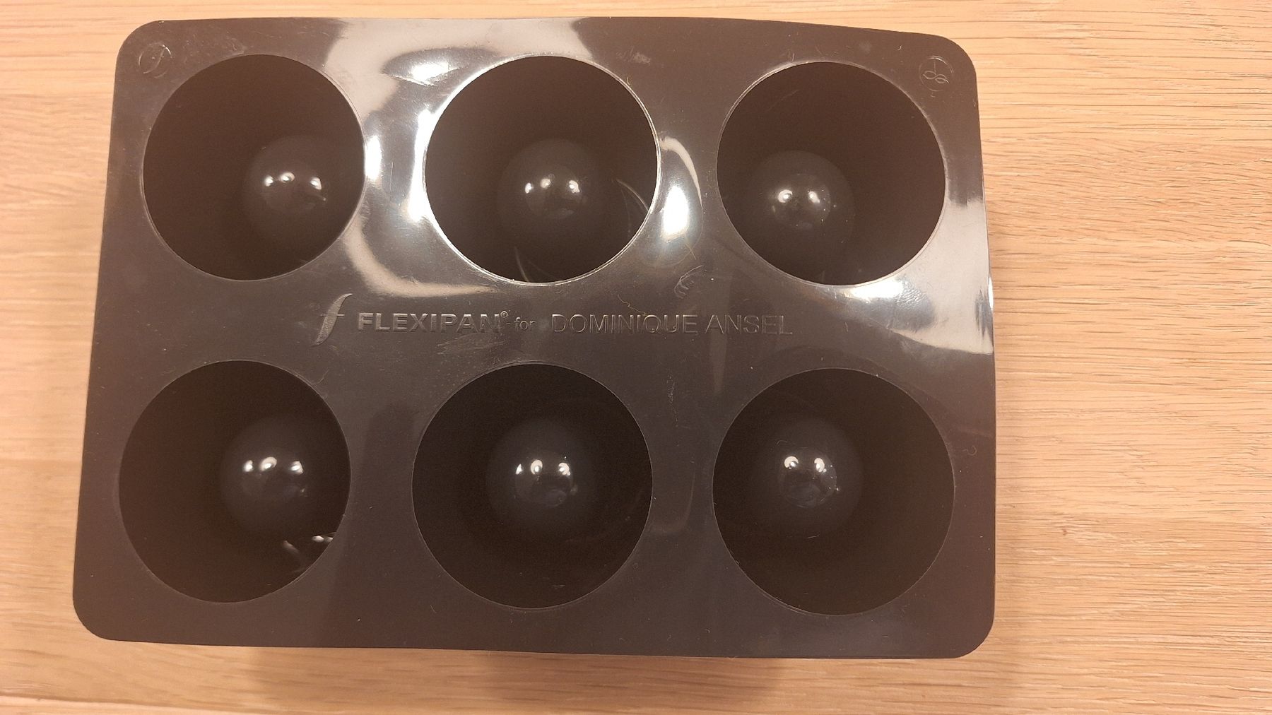 Teglie da forno: Silikonformen für Cookie-Shots – Usato da Binningen venduto da Bombeleger 1