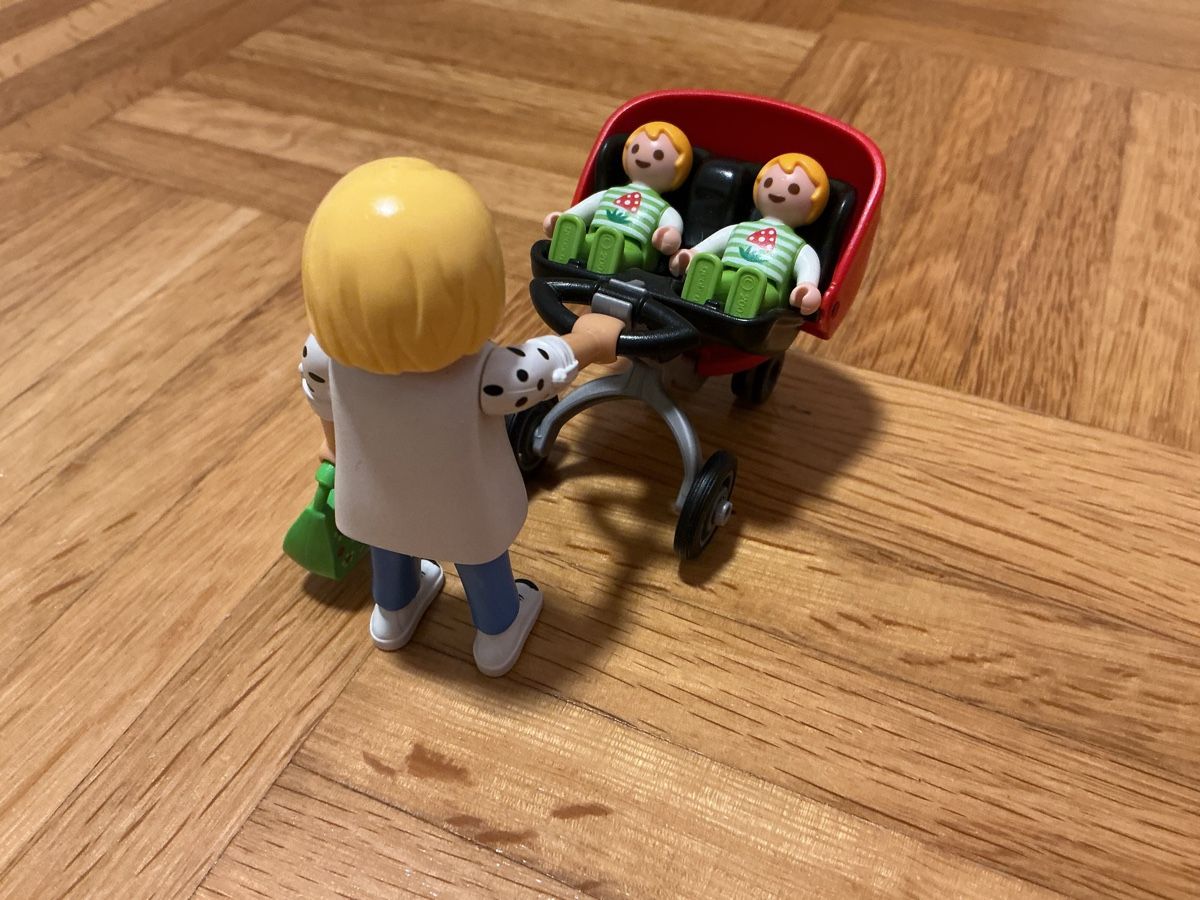 Playmobil Giocattoli: Playmobil Mutter mit Zwillingen  – Usato da Watt venduto da ChrisR81 4