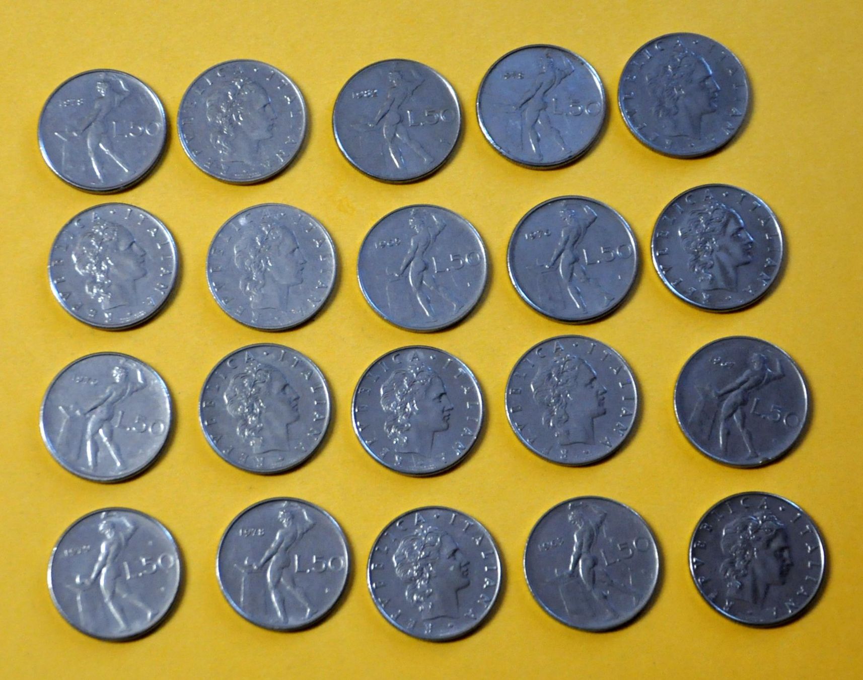 Tutti le monete: Kleingeld aus Italien – Usato da Andwil TG venduto da Wanton25
