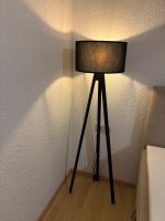 Stehlampe