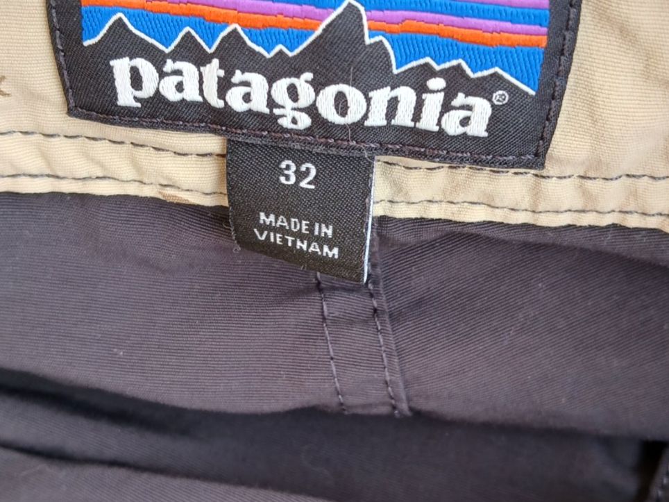 Patagonia Pantaloni: Patagonia Shorts US Grösse 32 – Usato da Worb venduto da Osterthal 4