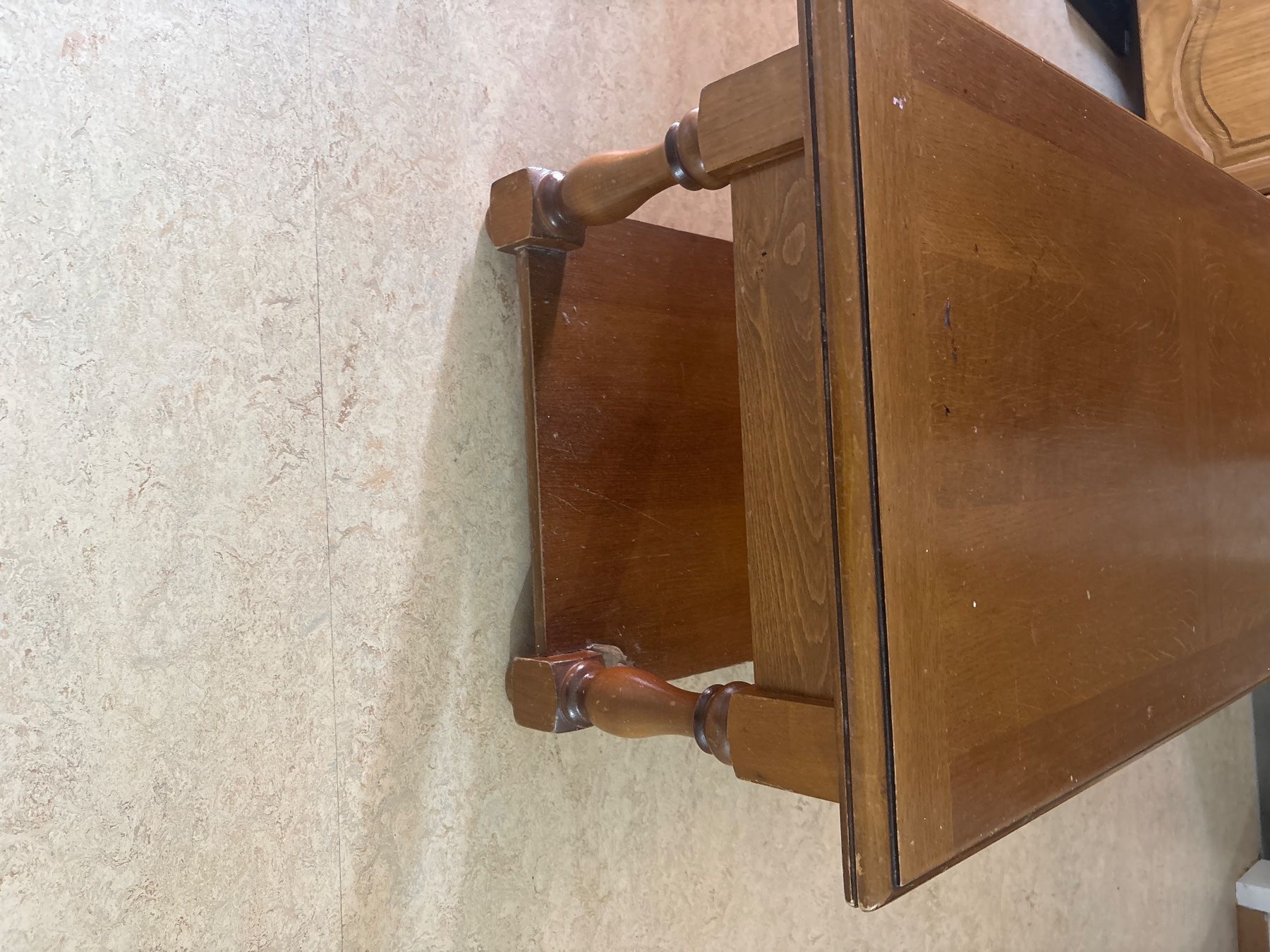 Tavoli: Couchtisch Holz mit Schubladen und Ablage Gebraucht – Usato da Zürich venduto da sam_t67y 2