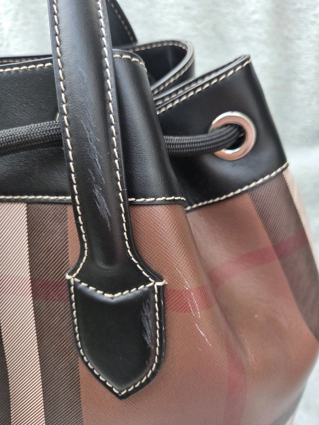 Burberry Zaini: Original Burberry Rucksack – Nuovo (secondo la descrizione) da Uetendorf venduto da NicoleTedesco 1
