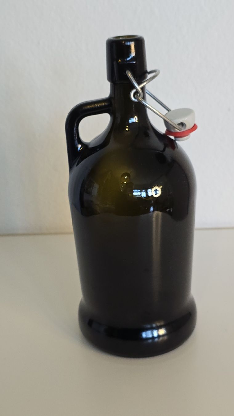 Bicchieri, Caraffe & Bottiglie: Bierflasche 1 Liter mit Bügel – Usato da Buchberg venduto da MaddieF
