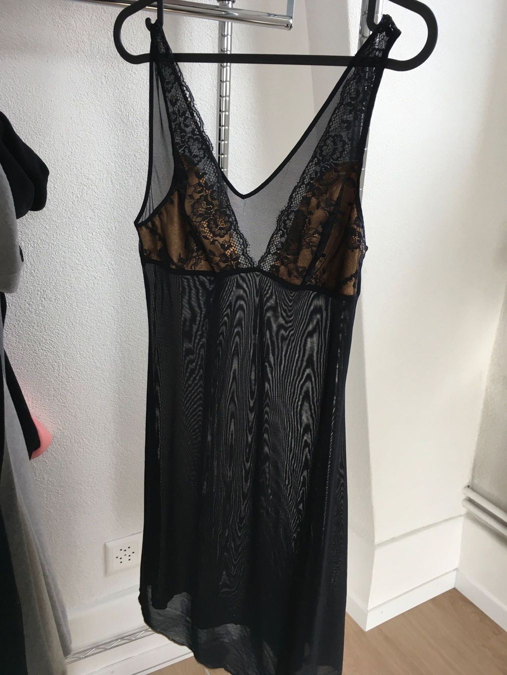 Altra biancheria intima: Schwarzes Negligé mit Spitze Gr. S - elegant & sexy – Usato da Frenkendorf venduto da klourenco 4