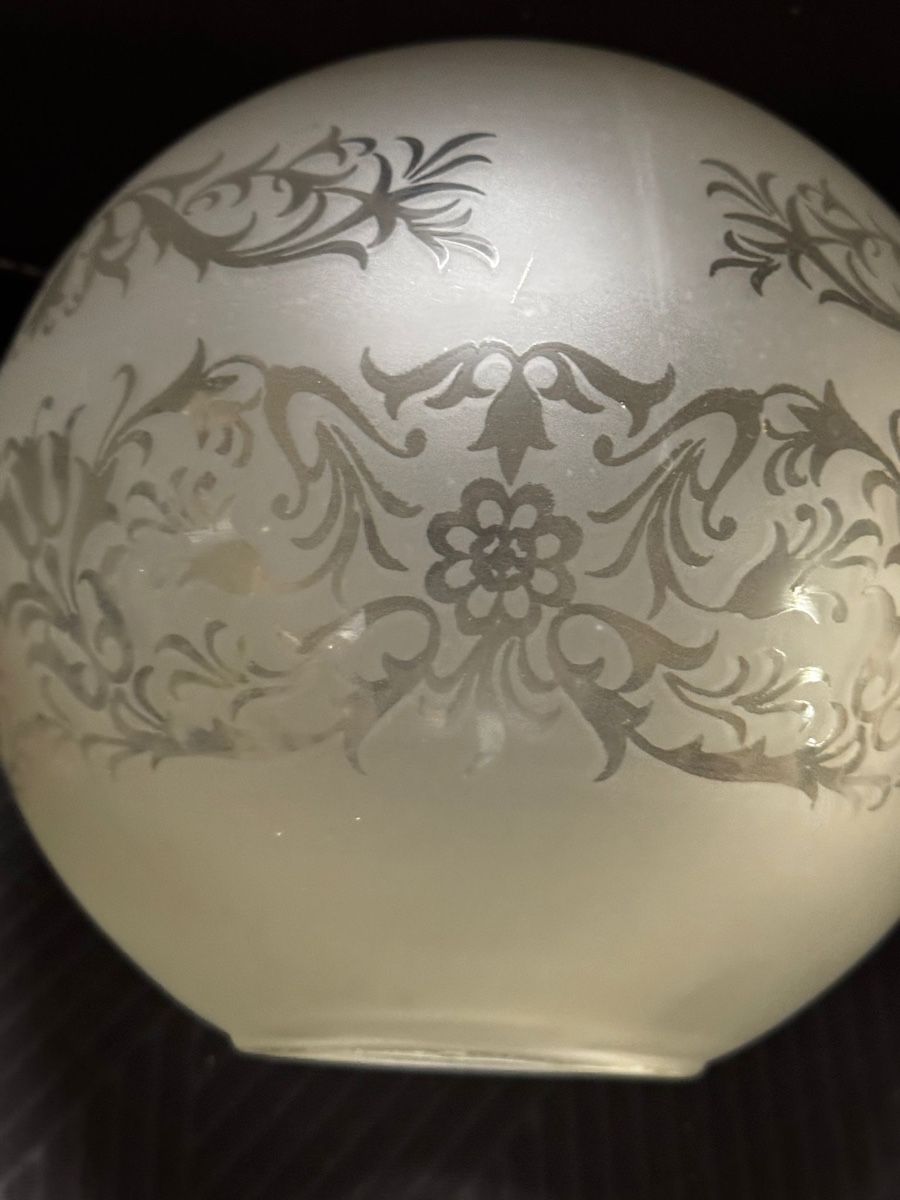 Paralumi: 2 Lampenschirme / Lampengläser – Usato da Egg b. Zürich venduto da Brocki_Insel_Egg 1
