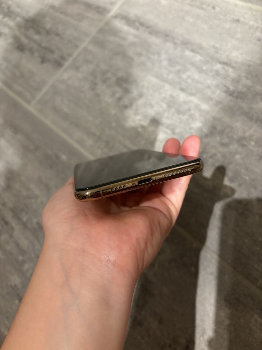 Apple Telefoni cellulari / Smartphones: iPhone XS Max 512 GB – Usato da Zell LU venduto da AliAli24 7