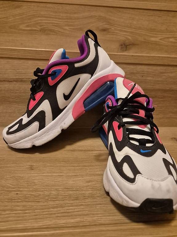 Scarpe da uomo: Nike air max 200 – Usato da Melano venduto da Misscherie