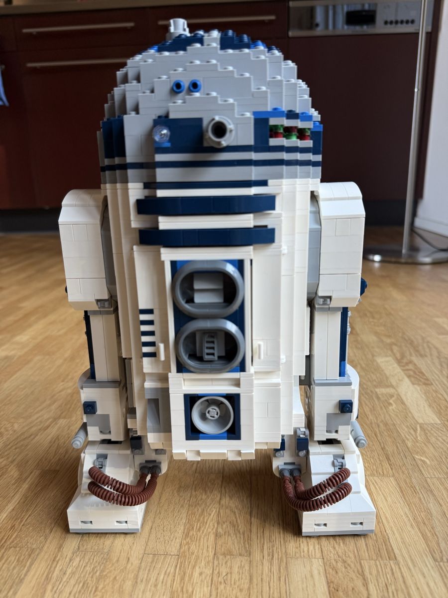 Lego Kit di costruzioni: Lego Star Wars UCS R2-D2, Set-10225 – Nuovo (secondo la descrizione) da Luzern venduto da bestbrands 5