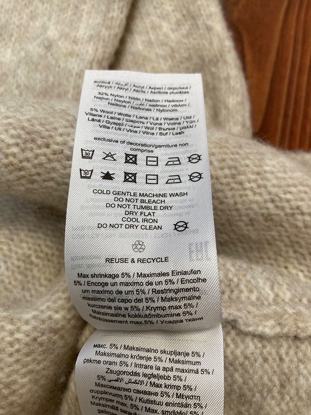 Only Vestiti: Robe ONLY beige d'hiver, taille M – Usato da Vionnaz venduto da nadinus73 4
