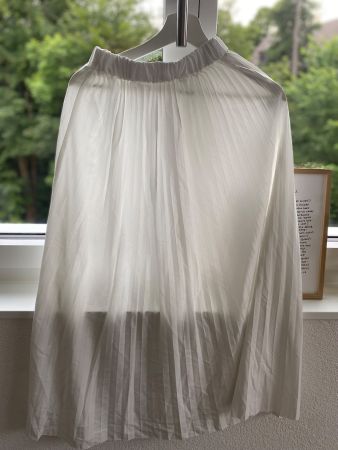 Schöner weisser Faltenrock Grösse XS top Zustand Sommer