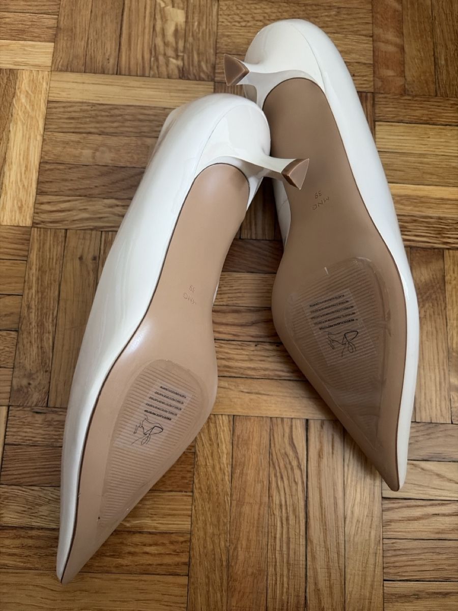 Scarpe da donna: Escarpins vernis Mango blancs 39 neufs – Nuovo e nell'imballaggio originale da Renens VD venduto da sar_bwz5 3