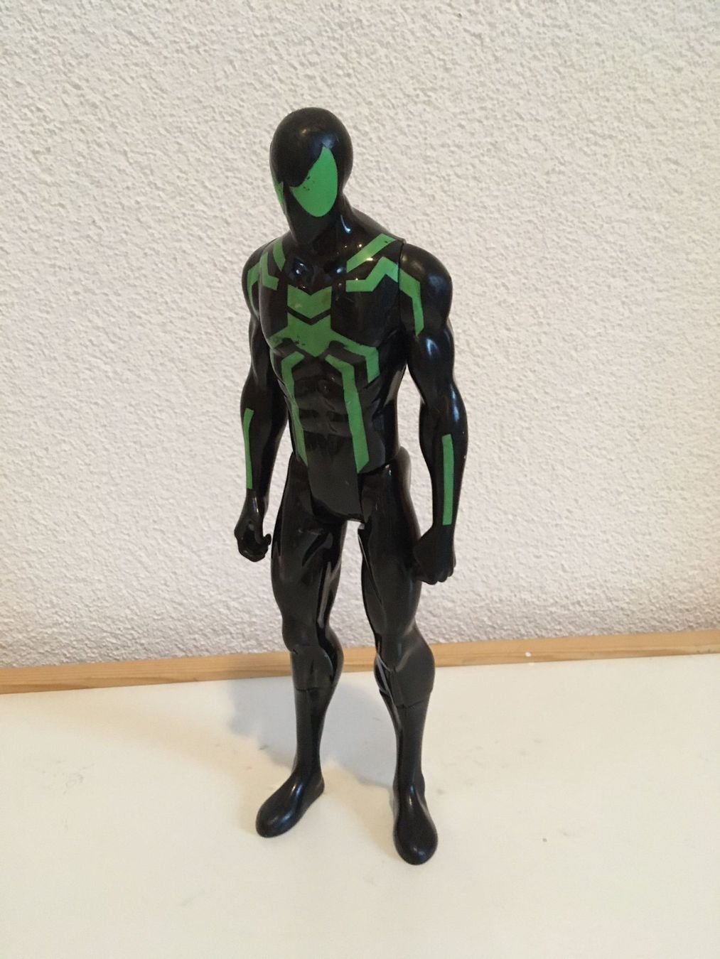 Statuette: Spider-Man 3 Action Figur schwarz-grün – Usato da Wil SG venduto da ram_c5j2
