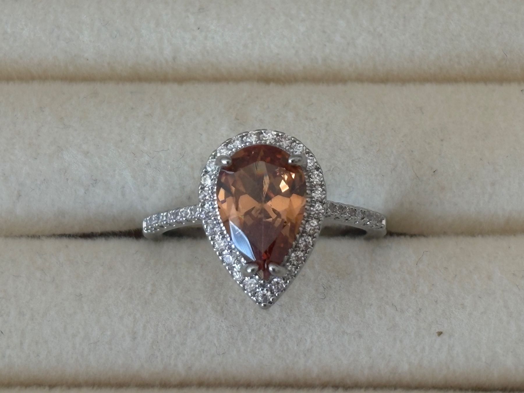 Ringe: Luxus Elegante Gr.19/9 Ring Farbe: Silber //Weiss – Neu (gemäss Beschreibung) aus Biel-Bienne von Roserosse13 5