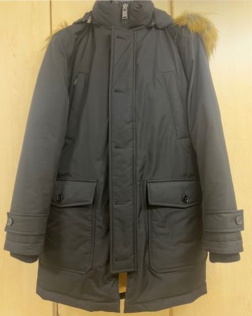 Daunenjacke von Hugo Boss, Grösse 52, wie neu!