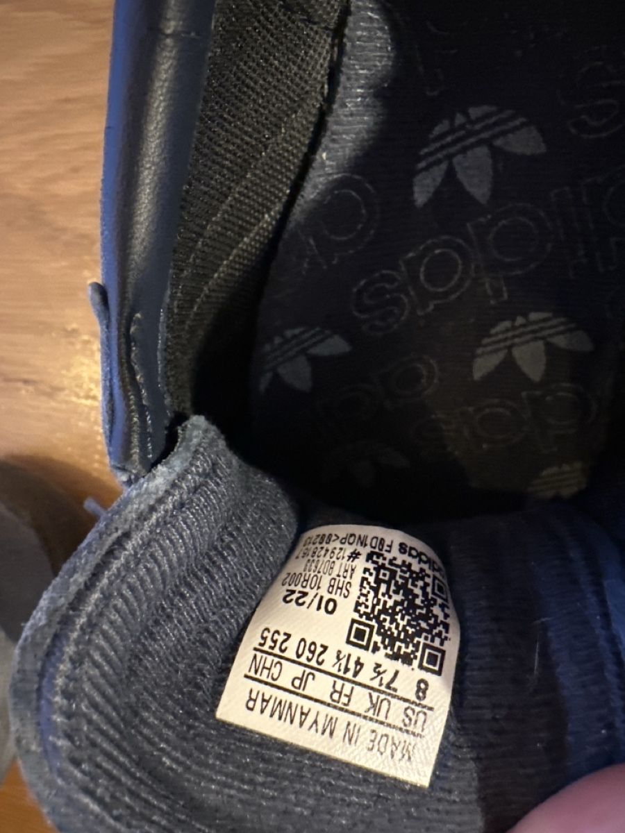 Scarpe da uomo: adidas spezial blau / grösse 41 1/2 – Usato da Zürich venduto da mfel6272 1