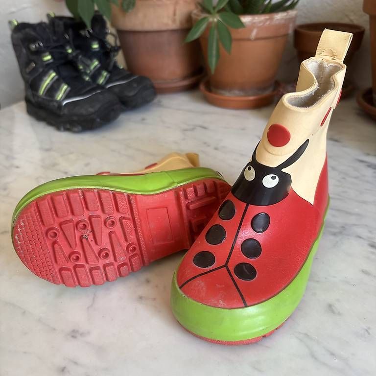 Schuhe für Jungen: Gummistiefel Grösse 21 – Gebraucht aus Zürich von blog_bleistift 1